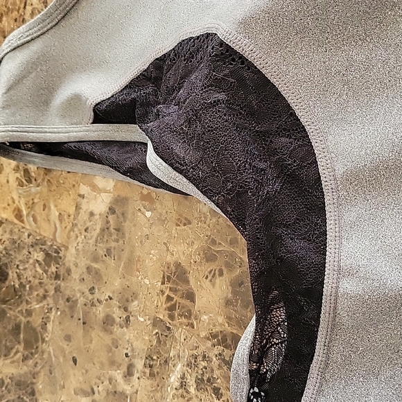 NWOT SHEIN Curve Sports Bra - Picture 6 of 12